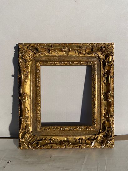 null Carved and gilded wood frame decorated with floral scrolls

France, 19th century,...