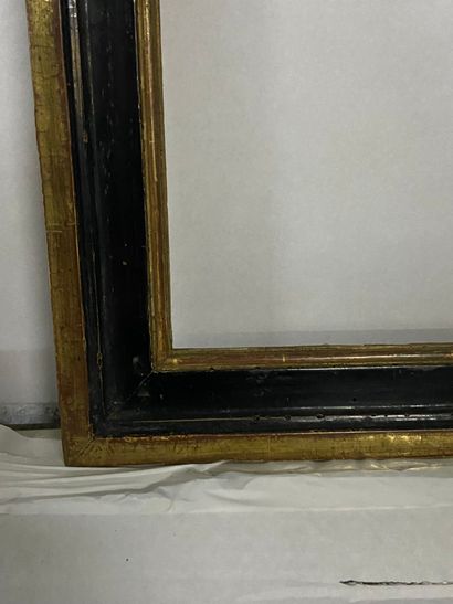 null Baguette en bois mouluré et noirci

Epoque Louis XVI

36 x 48 x 5 cm 

ref ...