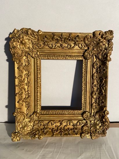 Frame in wood and gilded patina

Netherlands,...