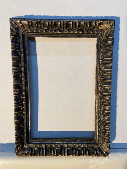 Wooden frame with godrons decoration

Spain,...