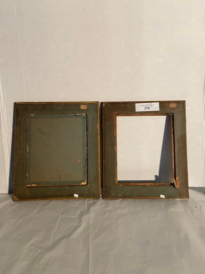null Pair of frames in wood and gilded pate flat profile

19th century 

30 x 24...