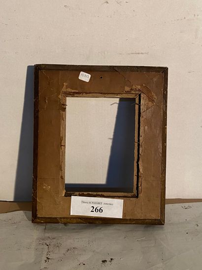 null Wooden frame and gilded paste of Empire period

(small accidents)

19 x 14 x...