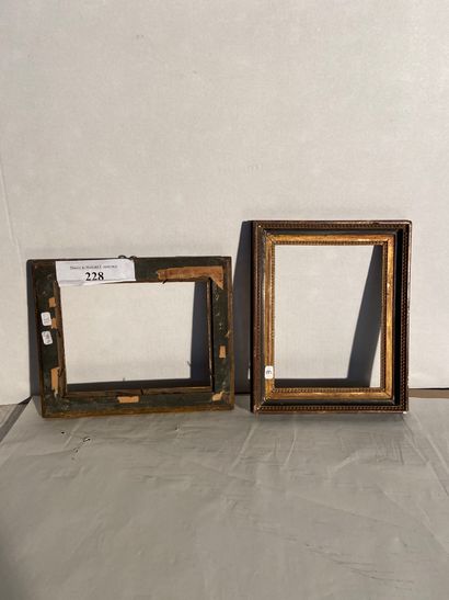 Pair of small frames in wood and molded paste...