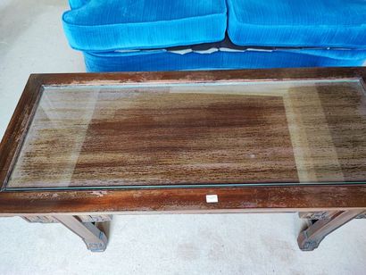 null Coffee table of Indochinese style. Size: 40 x 110 x 46 cm.