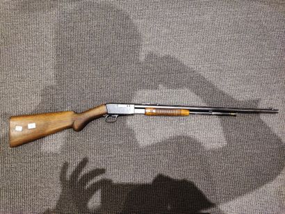null Carabine Browning modèle trombone calibre 22lr (n°67693). Canon rayé de 56 cm,...