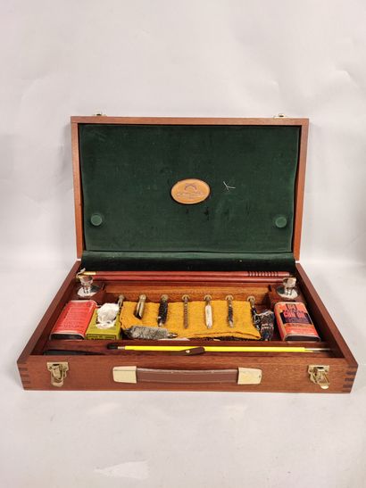 null Gastinne Renette. Wooden cleaning box for rifle and small calibers. One incomplete...