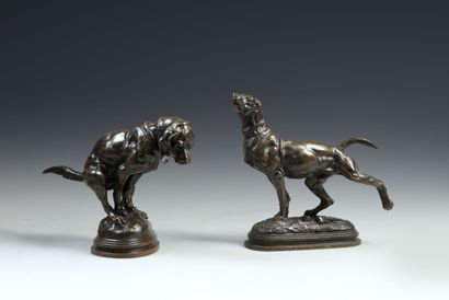 null Edouard DELABRIERRE (1829-1912). Paire de chiens. Bronze à patine brune. Dim.:...