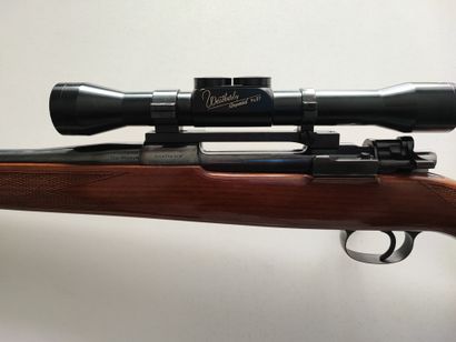 null Carabine Weatherby calibre 300 weatherby magnum (n°). Culasse type mauser 98,...