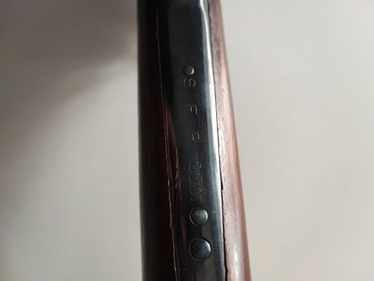 null Carabine Colt Model calibre 44 colt (n°250). Cano rayé de 66 cm, inscription...