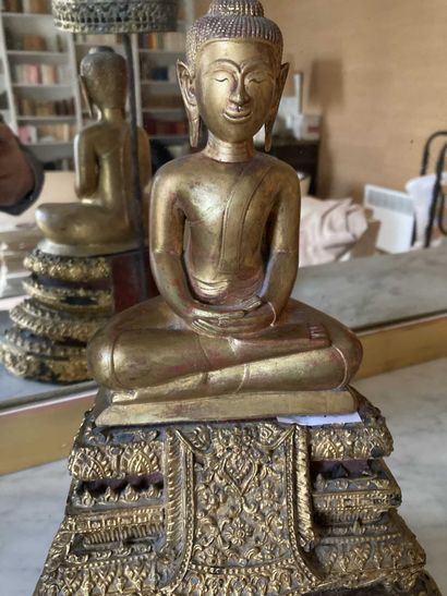 null THAILANDE

Bouddha assis en bois doré 

XIXème siècle

45 cm (ref. : 77)