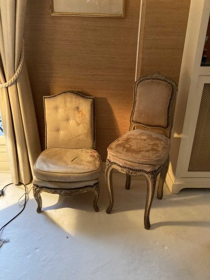 Deux petites chaises de style Louis XV, usure...