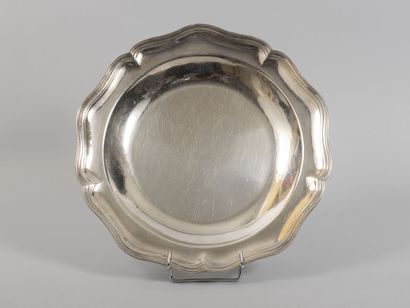null Round hollow silver dish 800 thousandths France, about 1750, master-gilder CH...