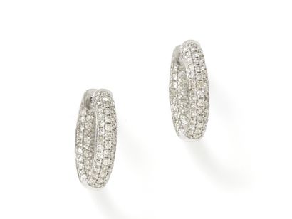 Pair of creole earrings in white gold 750...