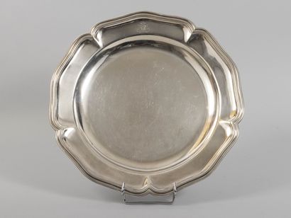 null Circular silver dish 800 thousandths By Theodore-Joseph Hardy, Lille, 1784 With...