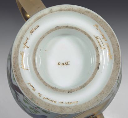 null Part of a Paris porcelain service (Nast) of the early 19th century. Marks in...