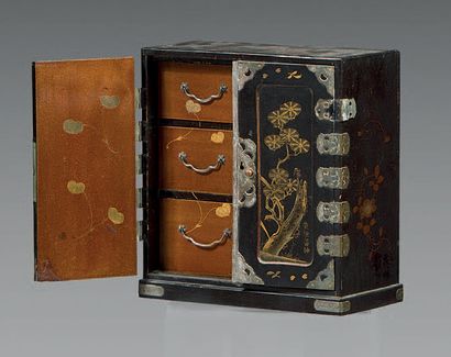 JAPON Small black lacquered wood cabinet opening with two doors in front, decorated...