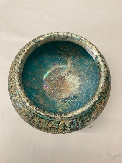 IRAN ORIENTAL, Nichapur ? Large flared siliceous ceramic bowl with beige background...