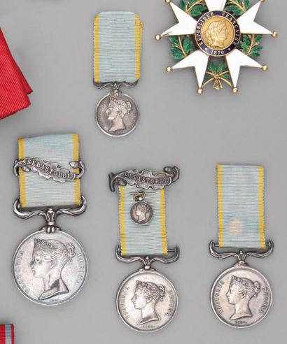 null Cinq Médailles de Crimée, 1854, en argent: une d'ordonnance par:"B. Wyon"; diamètre...