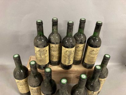 null 12 bouteilles Château DES JUDES, Bordeaux 1985 (es, et, TLB/LB)