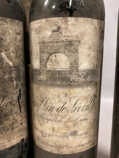 null 12 bouteilles Château LEOVILLE-LAS-CASES, 2° cru Saint-Julien 1970 (es, ett,...