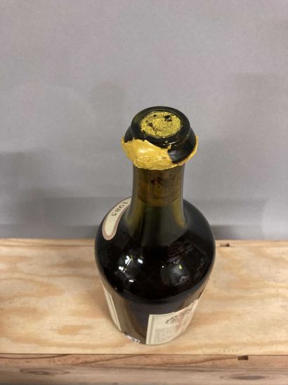 null 1 bouteille VIN JAUNE DU JURA, Cartaux-Bougaud 1985 (Capsule cire cassée, T...