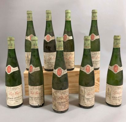 null 9 bouteilles PINOT GRIS "cuvée particulière", Léon Beyer 1985 (es, ett, 3 TLB,...