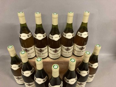 null 12 bouteilles MEURSAULT "Perrières 1er cru", André Boyer-Devèze (2 J, 1 TLB,...