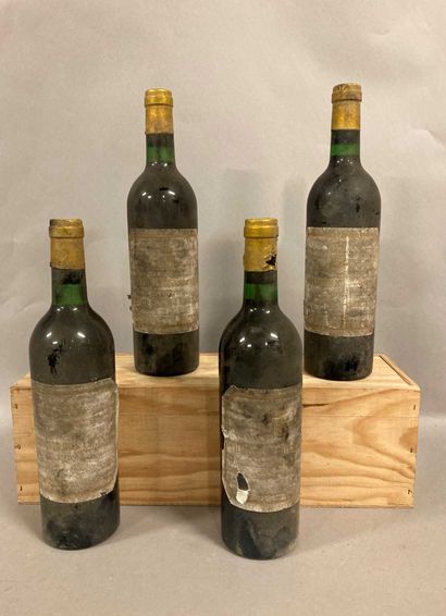 null 4 bouteilles Château PICHON-LONGUEVILLE-COMTESSE, 2° cru Pauillac 1975 (es,...
