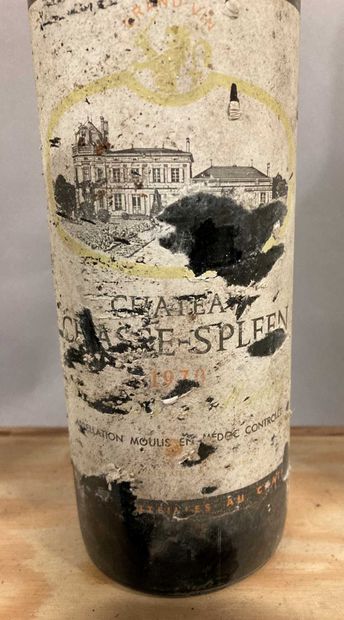 null 5 bouteilles Château CHASSE SPLEEN, Moulis (1 de 1970, ett, ea, TLB; 2 millésimes...