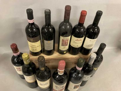 null 12 bouteilles ITALIE DIVERS (elt: 1 Castello di Ama 2002, 1 Moscato di Scanzo...