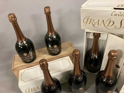 null 6 bottles CHAMPAGNE "Grand Siècle", Laurent-Perrier (1 and, 4 LB, 2 MB) in ...