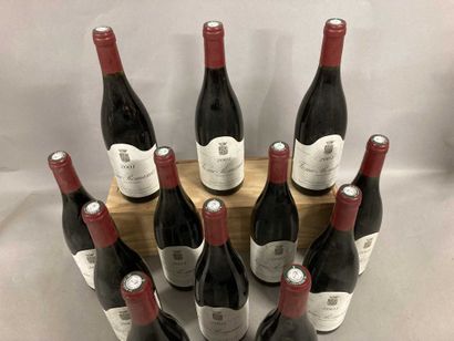 null 12 bouteilles VOSNE-ROMANEE Maurice Gavignet 2001 (es, et, 2 ea)