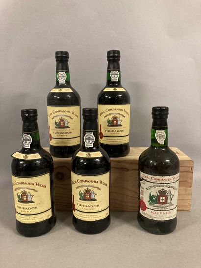 null 4 bouteilles PORTO "Tawny", Fundador, Real Companhia Velha (1 TLB, on y joint...