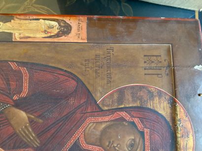 null Deux icônes Vierge à l'enfant et Trois Saints. Dim.: 36 x 31 cm et 31 x 26 cm....