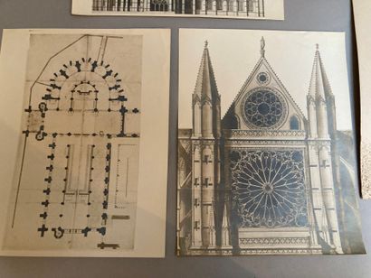 null Lot de 7 feuilles : 

3 photos albuminées de cathédrale : élévation, plan et...