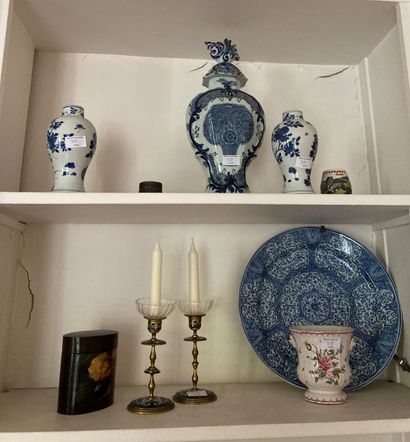 Important lot of earthenware and porcelain...