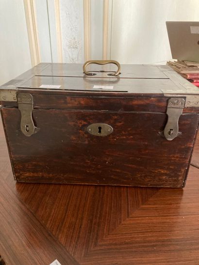 Wood and metal marine box. Size: 22 x 38...