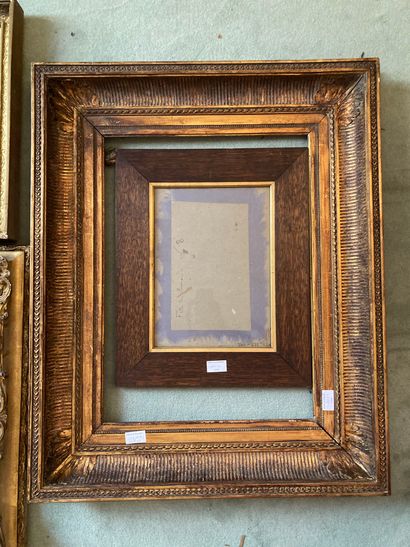 null Lot of 3 frames of style. Dim. at sight : 32 x 23 cm. - 52 x 36 cm - 47 x 39...