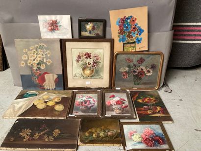 Lot of still lifes including paintings, panels,...