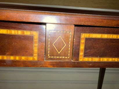null Veneered desk in the Louis XVI style, two drawers in front. Size: 74 x 104 x...