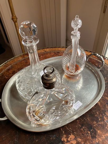 null Three decanters and a tray