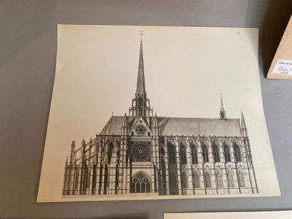 null Lot of 7 sheets: 

3 albumen photographs of cathedral: elevation, plan and detail...