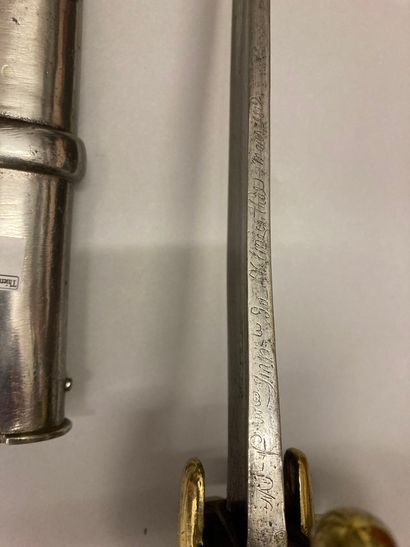 null Sabre de cavalerie légère modèle an XI ; garde à trois branches en laiton, lame...