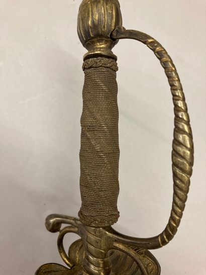 null Small town sword, gilt brass guard, decorated with twists; half-spade blade...