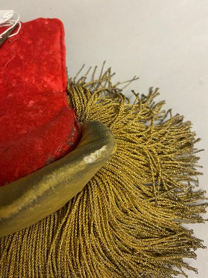 null An epaulette of second lieutenant of artillery in gold trimming with a small...
