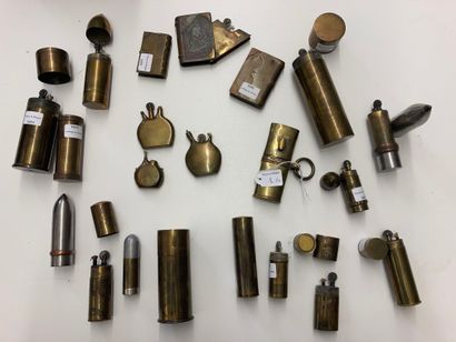  Important lot of lighters made with small shell casings or cartridges and various...