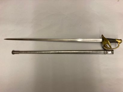 null Officer's saber of large cavalry model 1896, brass guard with five branches,...