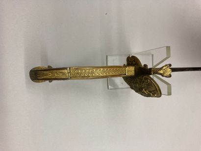 null Officer's sword with gilded brass keyboard, chiseled with a lion posed on a...
