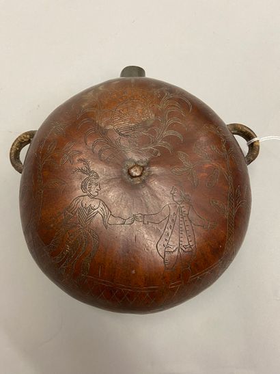 null Large coloquint flask, round, entirely engraved, on one side, with a three-masted...