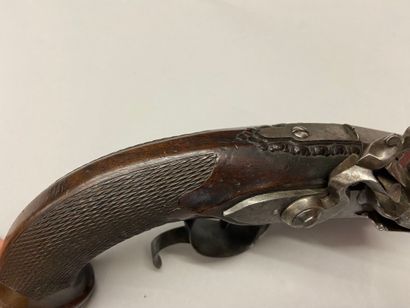 null Flintlock pistol of officer, probably of navy, blued barrel with forced balls,...